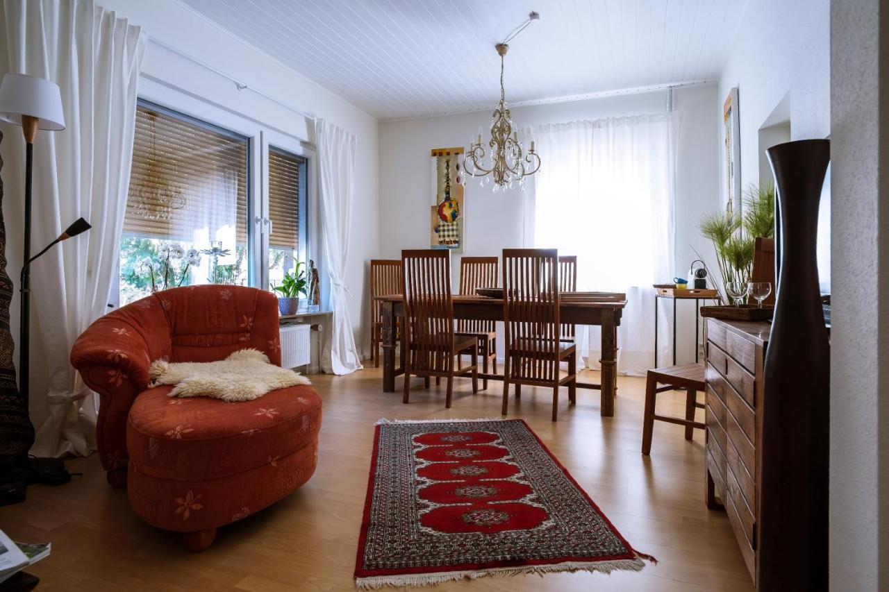 Tektona "Bed & Breakfast" Nidda Екстер'єр фото