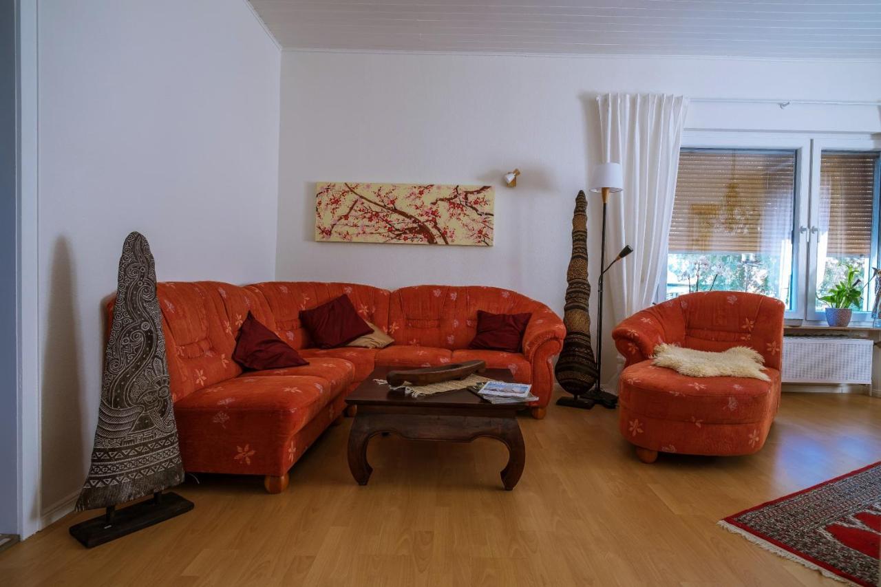 Tektona "Bed & Breakfast" Nidda Екстер'єр фото